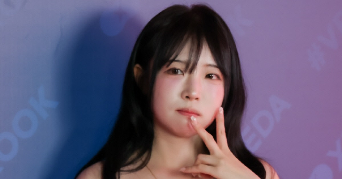 [포토] 포즈 취하는 모모리나