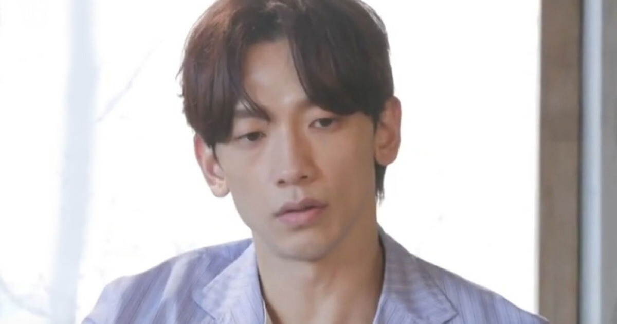 비, 가슴 미어지는 사연 “돈 없어서 어머니 장례식도 못 치러” 지독했던 가난의 아픔 고백