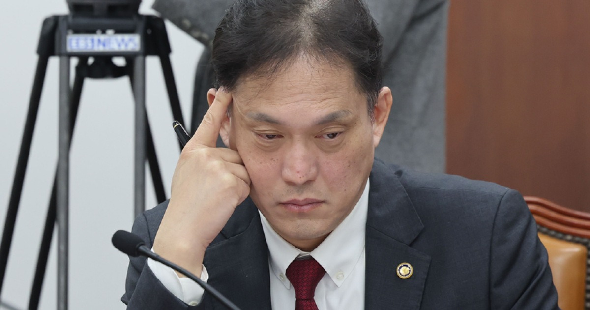 김태규 방통위 부위원장 면직