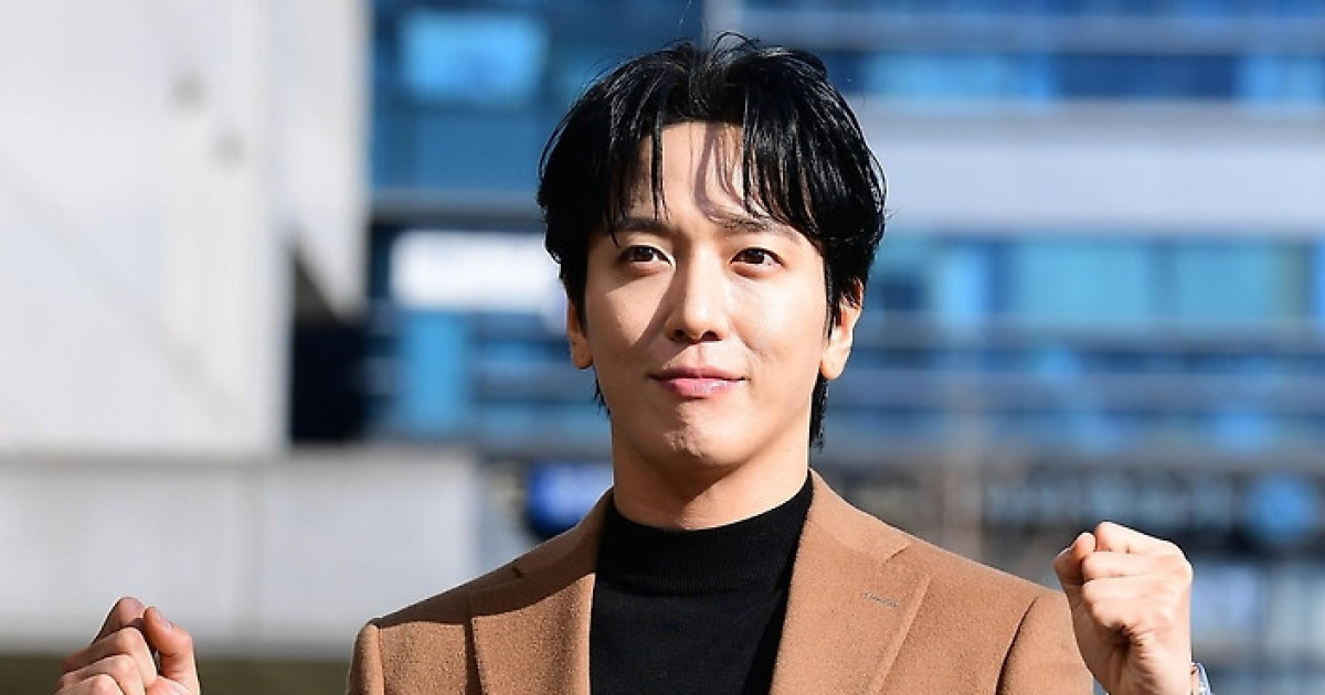 Jung Yonghwa「エンターテインメントの世界を去ったとしても、それはとても悲しい、最近の手術」…突然意味のある発言（「音楽レシピ」）[종합]