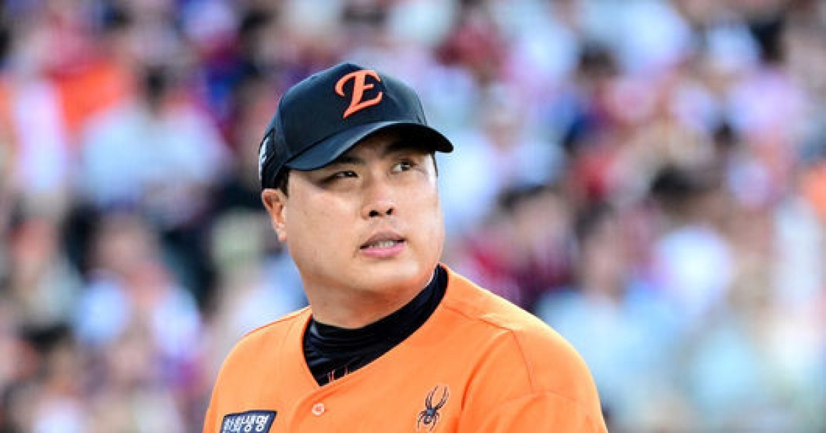 '6타자 5실점' 아픈 것도 아닌데 1이닝 강판이라니…류현진 20년 커리어 최초, 김광현도 마음이 편치 않았다