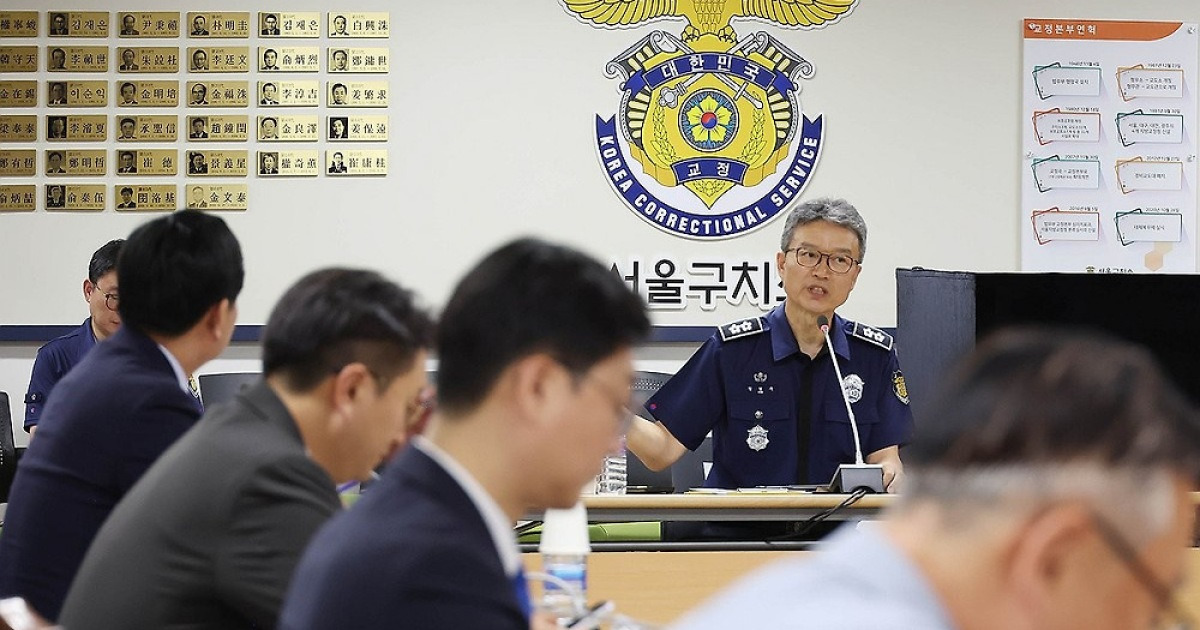 hot拘留センターを見つけた議員「健康上の問題なし…インタビューの確認」（一般）