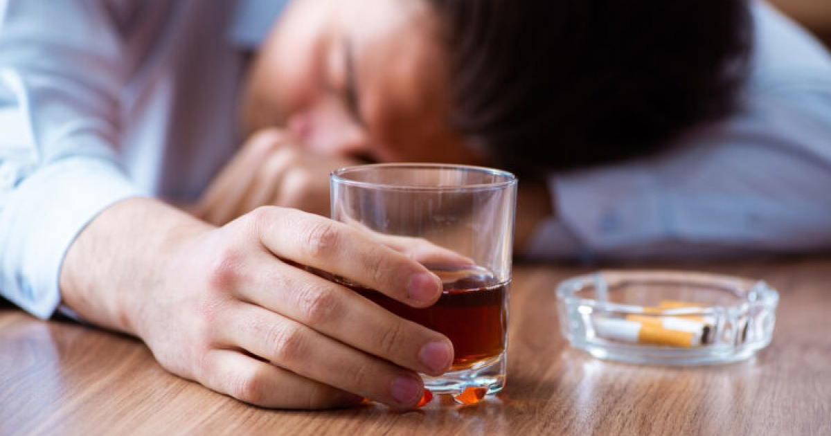 アルコールと呼ばれる61の病気があります…
