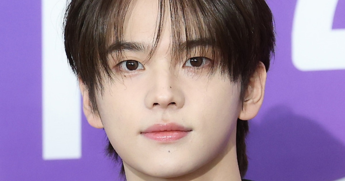 [단독] 투어스 신유, '인기가요' 새 MC 발탁…10월 첫 등장