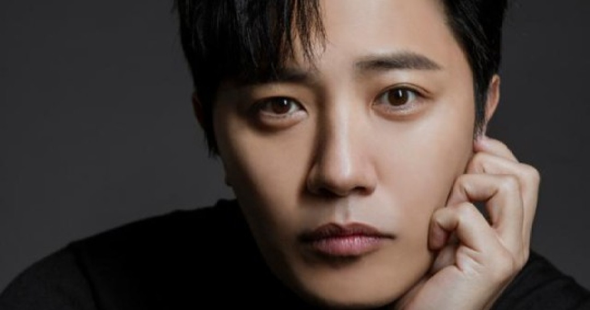 [단독]진구, '신입사원 강회장' 합류…명품 캐스팅 라인업 '완성'