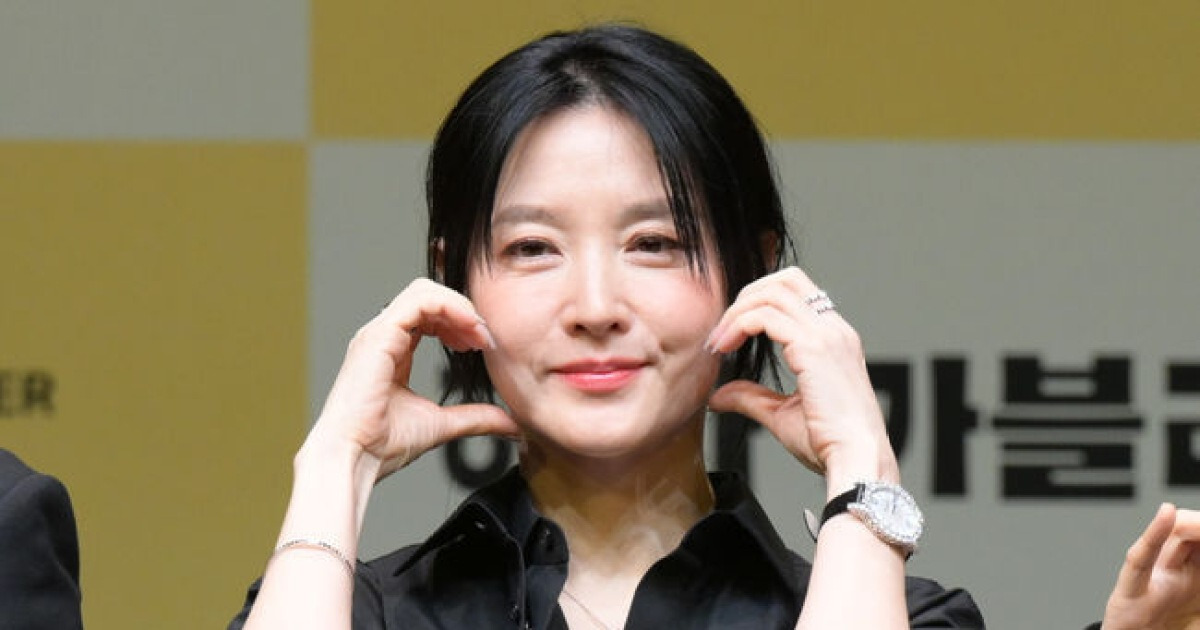 이영애 이렇게 예쁜 54세인데..젠지 딸한테 미모 지적 받는 母[핫피플]