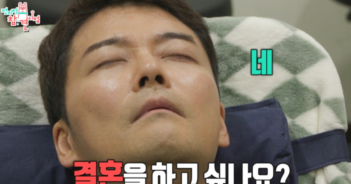 전현무 “결혼하고 싶은 사람, 가까이 있어”(전참시)