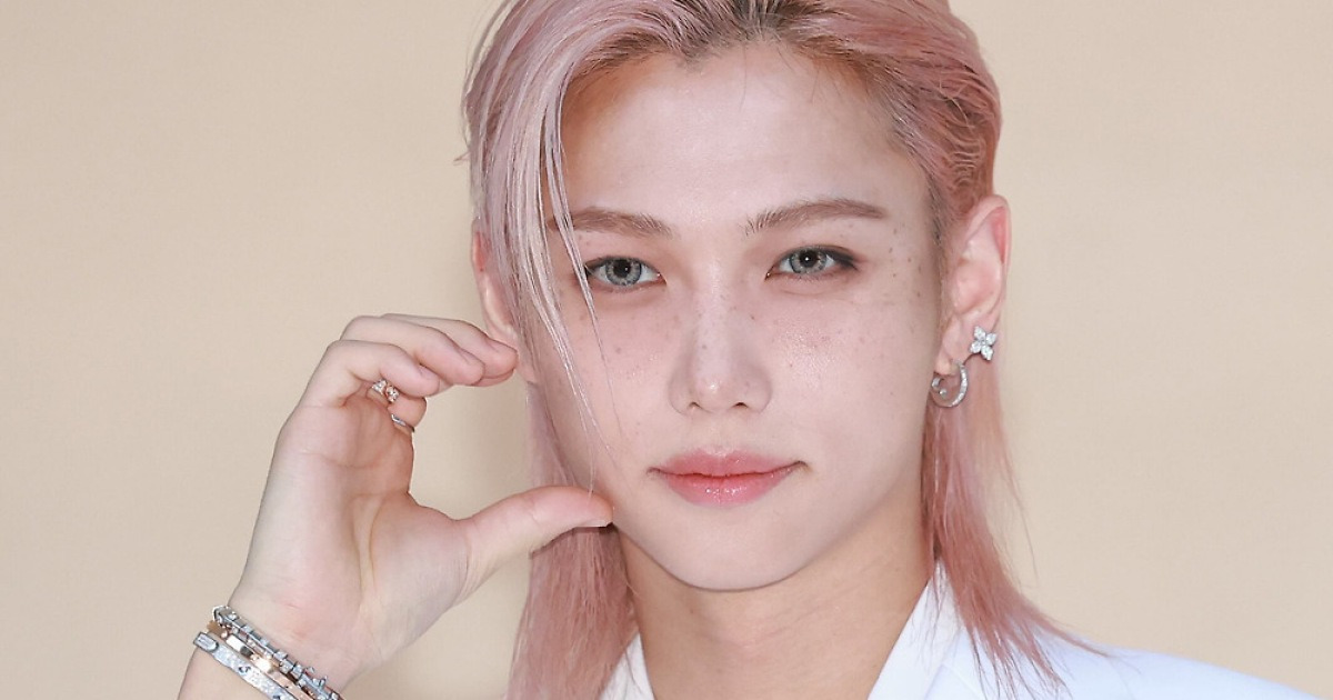 스트레이 키즈 필릭스, 생일 맞아 2억 기부… “아이들 자유롭게 꿈꾸길”