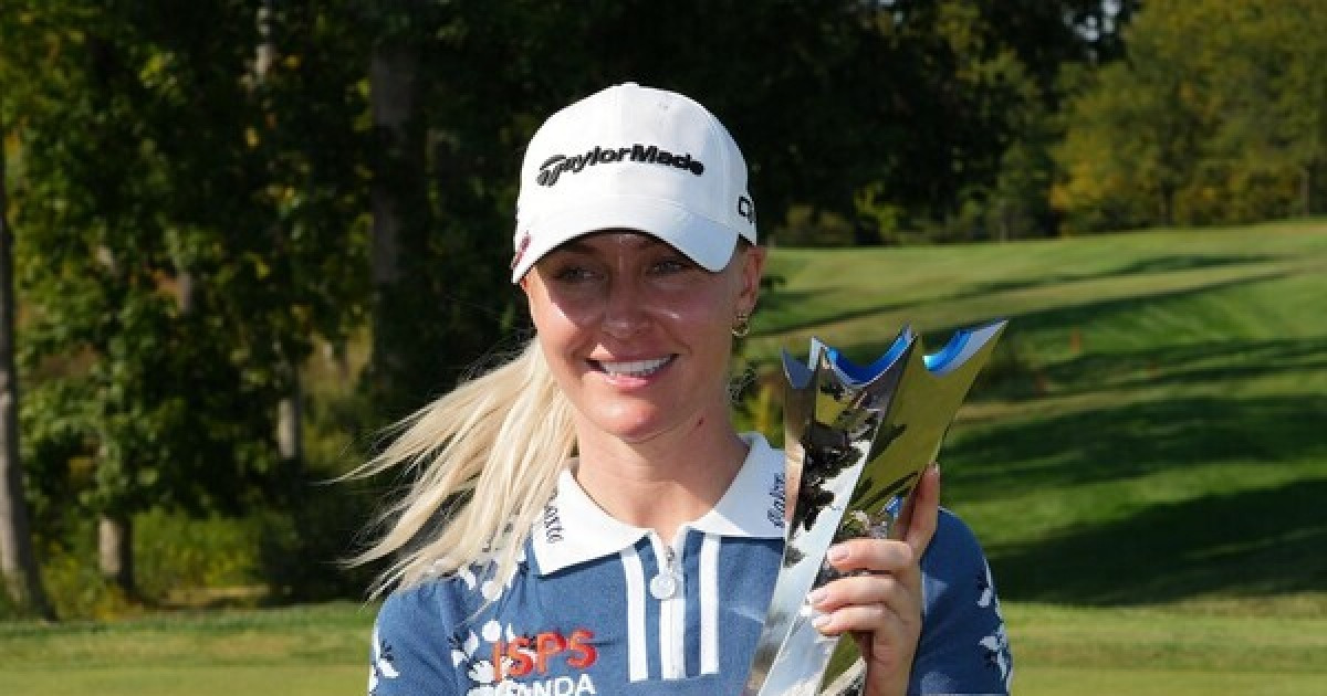 다승 없는 LPGA…짜릿하게 '세계1위 꺾은' 찰리 헐, 1077일만에 3번째 우승