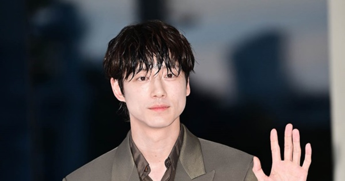 사카구치 켄타로, '순정남' 이미지 와르르…'양다리 의혹'에 BIFF 패스? [엑's 이슈]