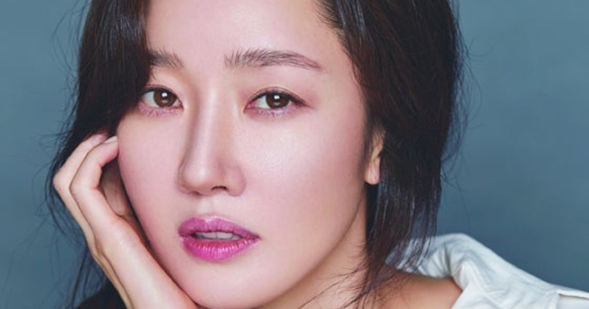 [단독] 엄지원, 차기작은 '대리수능'…'독수리 오형제' 이은 열일 행보