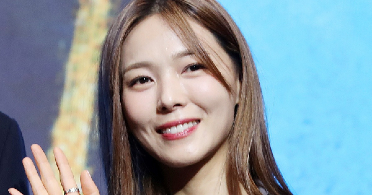 원더걸스 선예, '트럼프 측근' 찰리 커크 추모 글… '빛삭' 엔딩 왜?