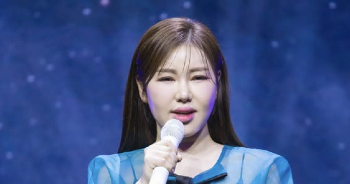 [공식] 송가인 측 "1인 기획사 미등록 문제 인지 못해, 빠르게 등록절차 이행"