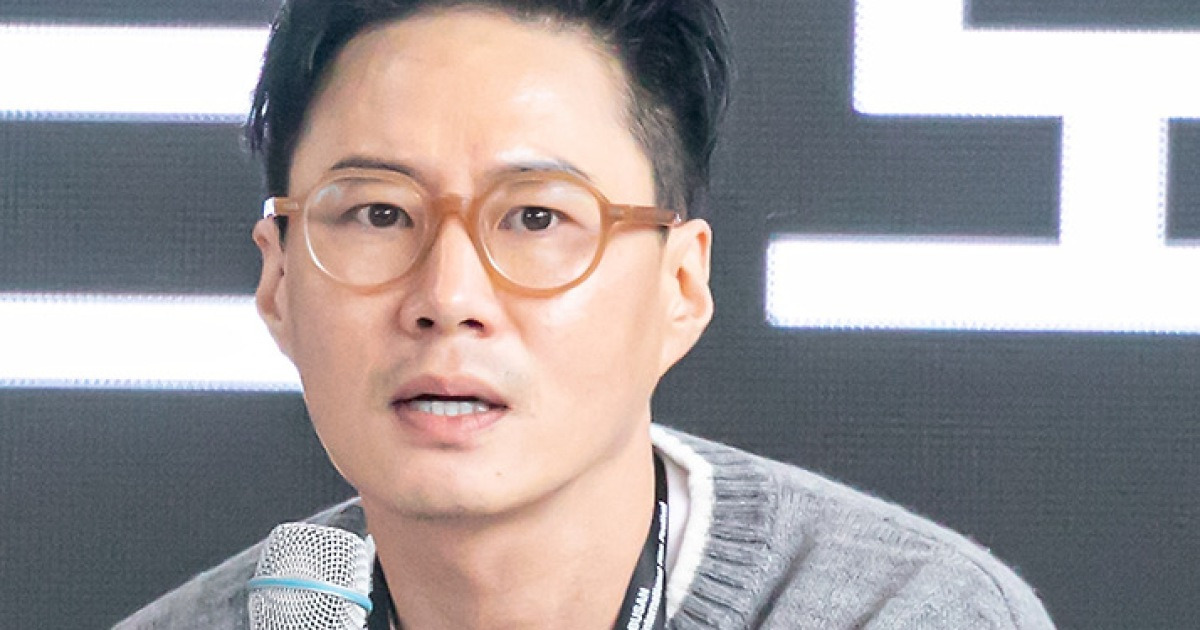 [30th BIFF] 이환 감독 '프로젝트 Y' "압도적 이해와 설득 위해 한소희-전종서 캐스팅"