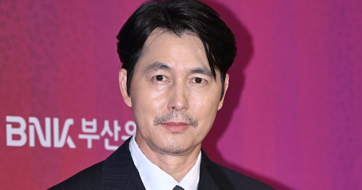 정우성 “1년만입니다” 혼외자 논란·혼인신고 후 부산서 당당한 복귀(부일영화상)[종합]