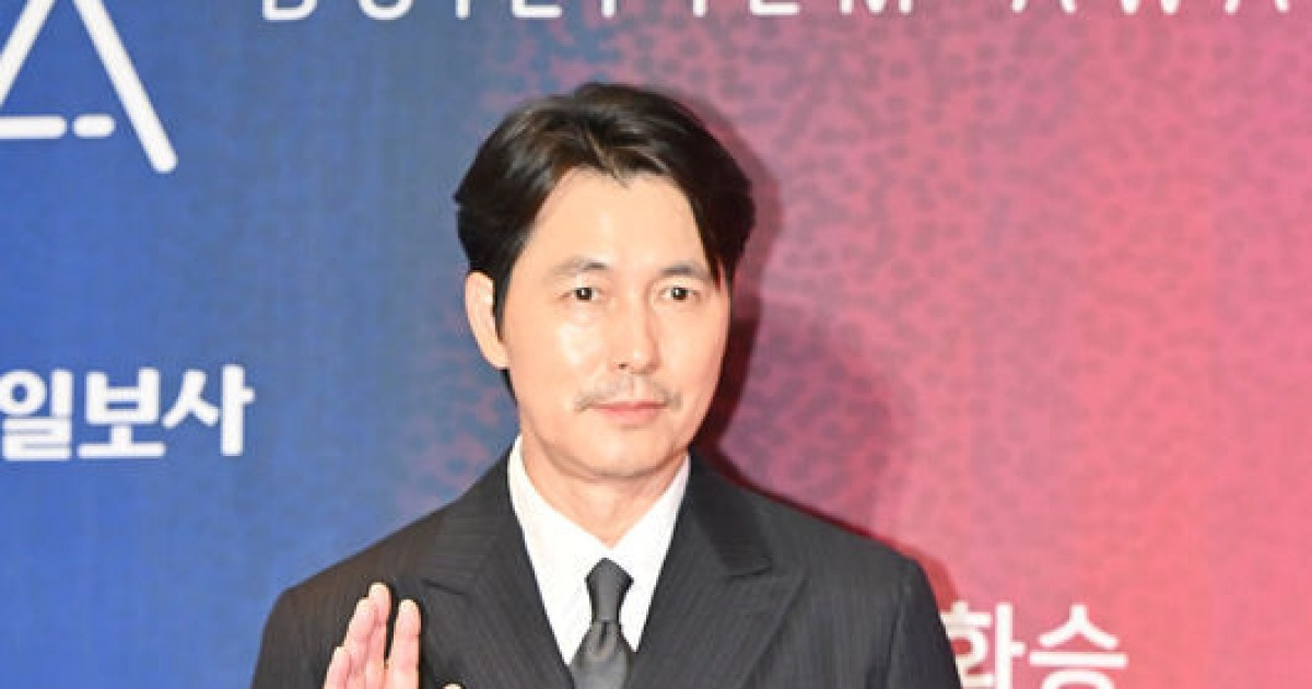 정우성 혼외자 논란 후 복귀 '부일영화상', 최우수작품상 '장손' 반전 (종합)[30th BIFF]