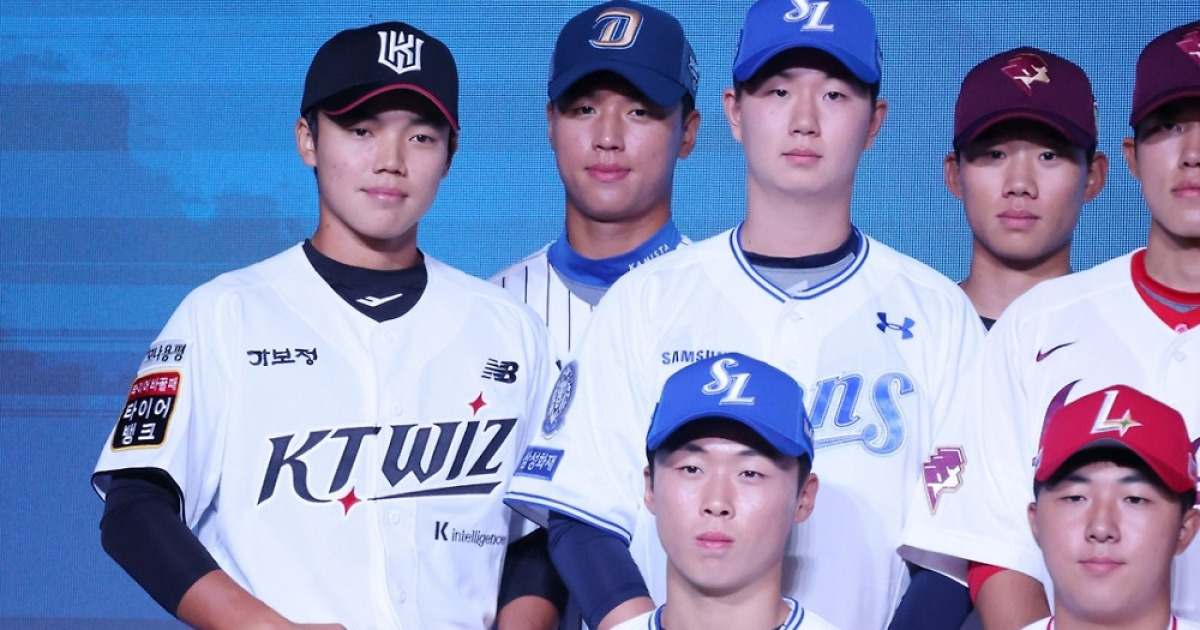 [포토] 임상우 '오늘부터 1일'