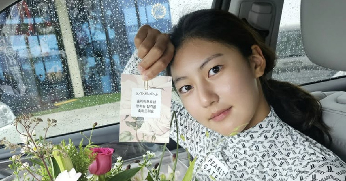 “쉬운 길 두고 왜” 박연수, 송지아 ‘골프 사랑’ 자랑하다가…경솔 논란