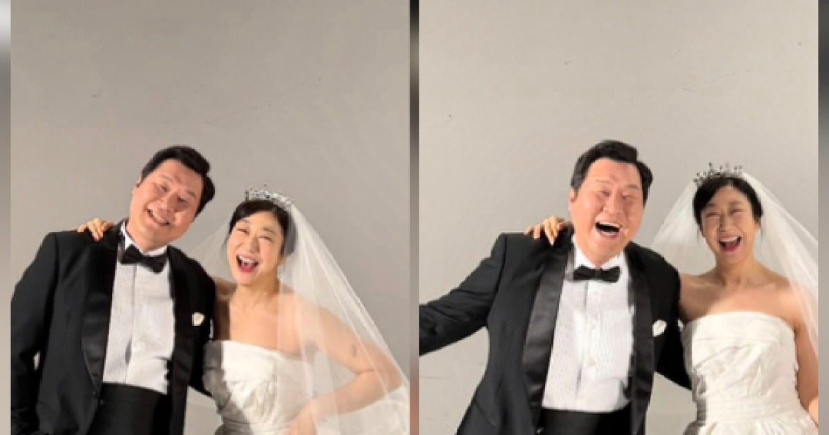 라미란, 13kg 감량 후 ‘노출증’? 원숄더 웨딩사진 공개…상대는 윤경호