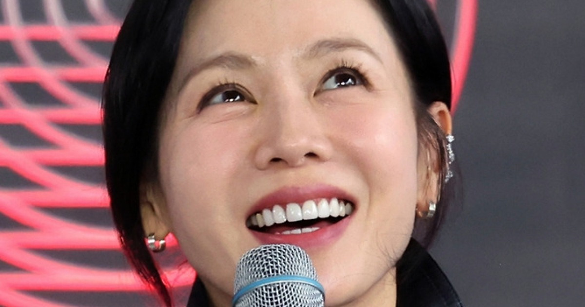 손예진 "20대 청춘 못 즐기고 연기만..결혼·출산 후 불안감 多"[종합] [30회 BIFF]