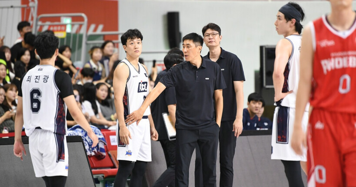 삐걱거린 ‘슈퍼팀 2기’, 이상민 감독 “딱 두 가지 부탁했는데…”