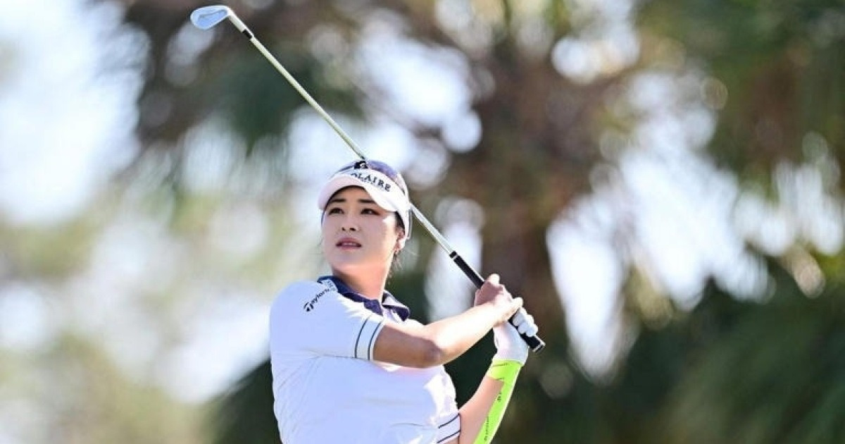 2주 연속 컷 탈락 위기..윤이나 공동 128위 출발