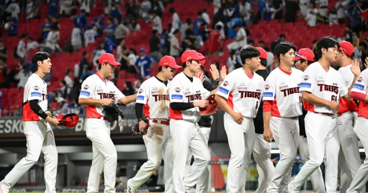 박찬호 5-4 끝내기 볼넷, KIA 9회 역전 드라마 4연패 탈출...임지민 제구흔들 NC 3연패 수렁 [광주 리뷰]