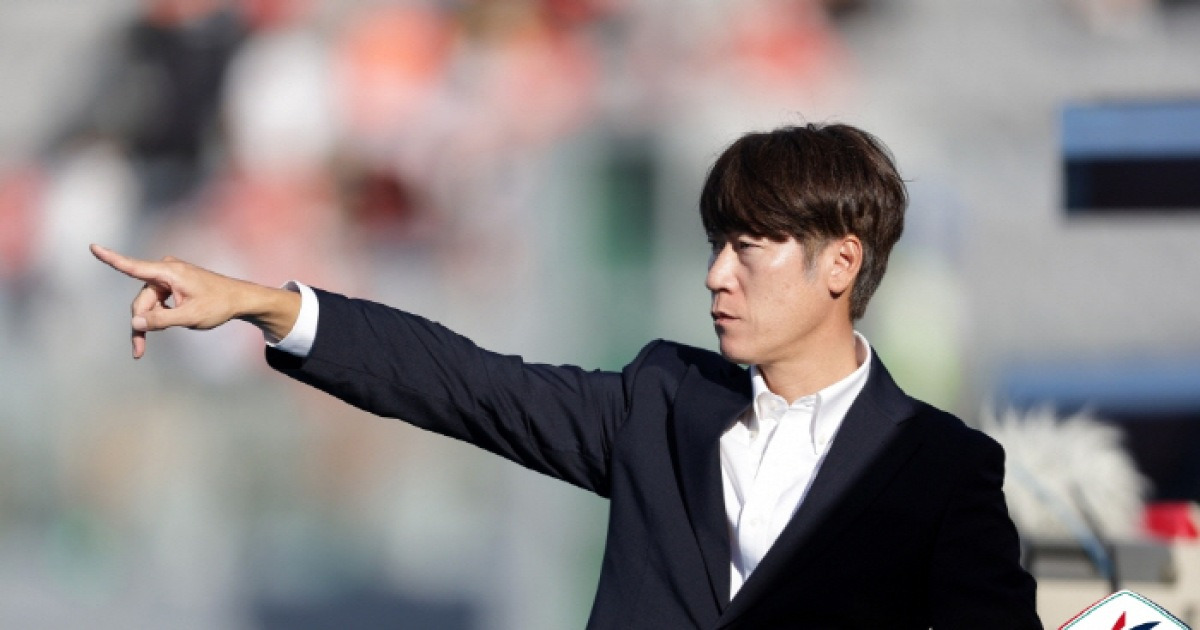 '샤프'김은중 수원 감독"얼마만의 무실점인지...수훈선수는 GK황재윤,찬스 놓친 싸박에겐 커피 쏘라고 했다"[K리그1 현장 일문일답 전문]