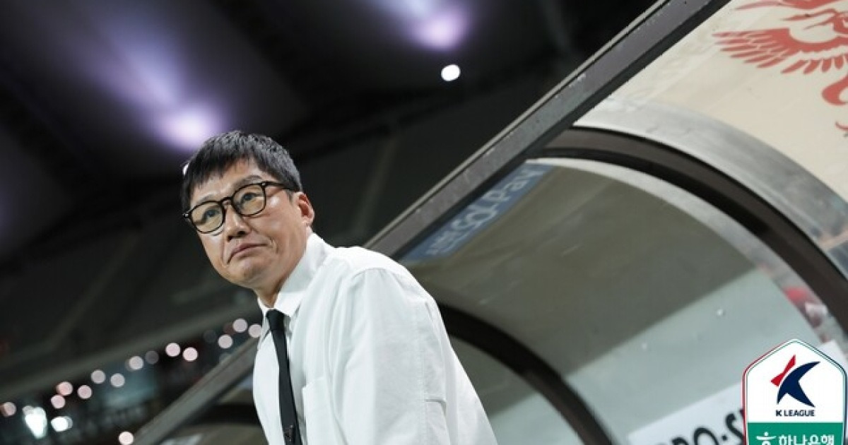 [k1.interview] '0-3 완패'에도 선수단 격려한 이정효, “우리 선수들은 잘하고 있다”