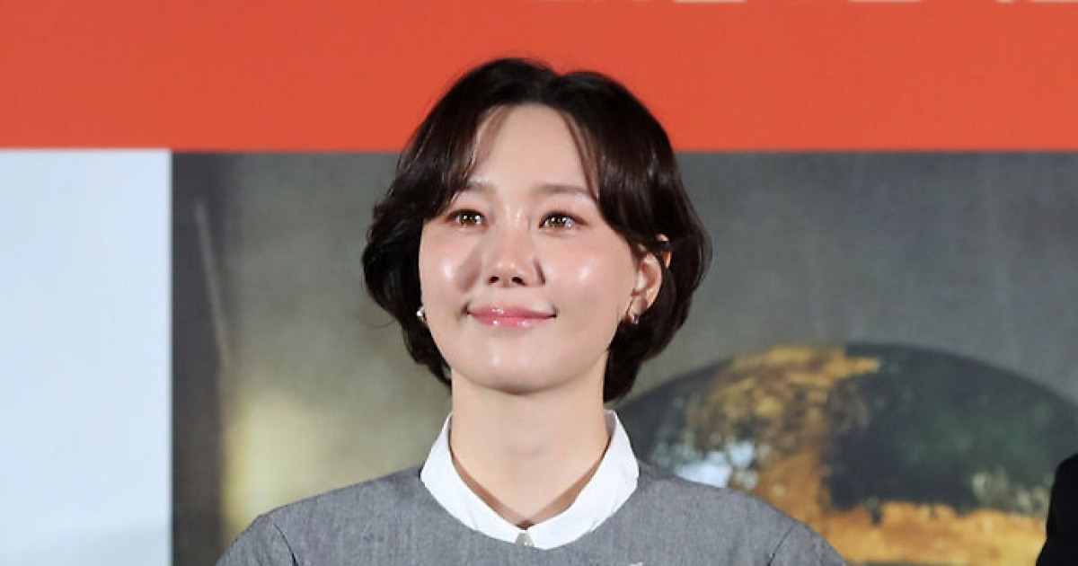 이유영, 득녀 1년 만에 비연예인과 결혼식