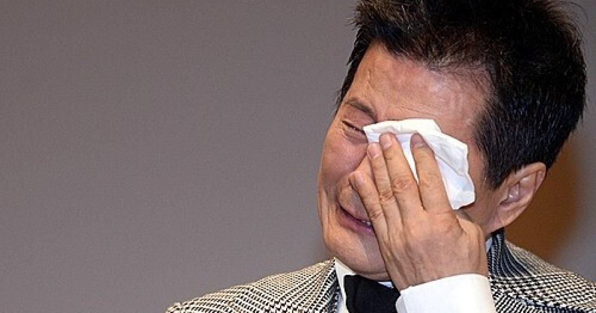 태진아 “치매 옥경이, 끈으로 묶고 잠 자”…6년간 곁 지킨 눈물의 순간들