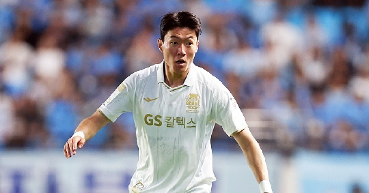 황의조, 54세 전까지 한국축구에 발도 못 붙인다?...축협 '사실상 영구제명' 주장에 피해자측 "확실한 조치" 촉구 [스춘 이슈]