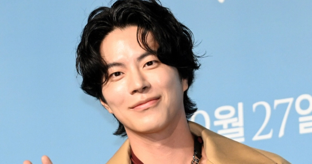 [단독] '로맨스킹' 홍종현, 구원투수 등판..'윤지온 음주' 직격탄 '아기가 생겼어요' 살린다