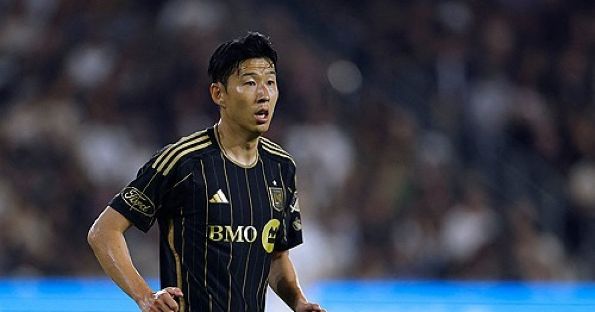 '미쳤다' SON, 전반 추가시간 1골 1도움… LA FC, 전반전 2-1 마무리