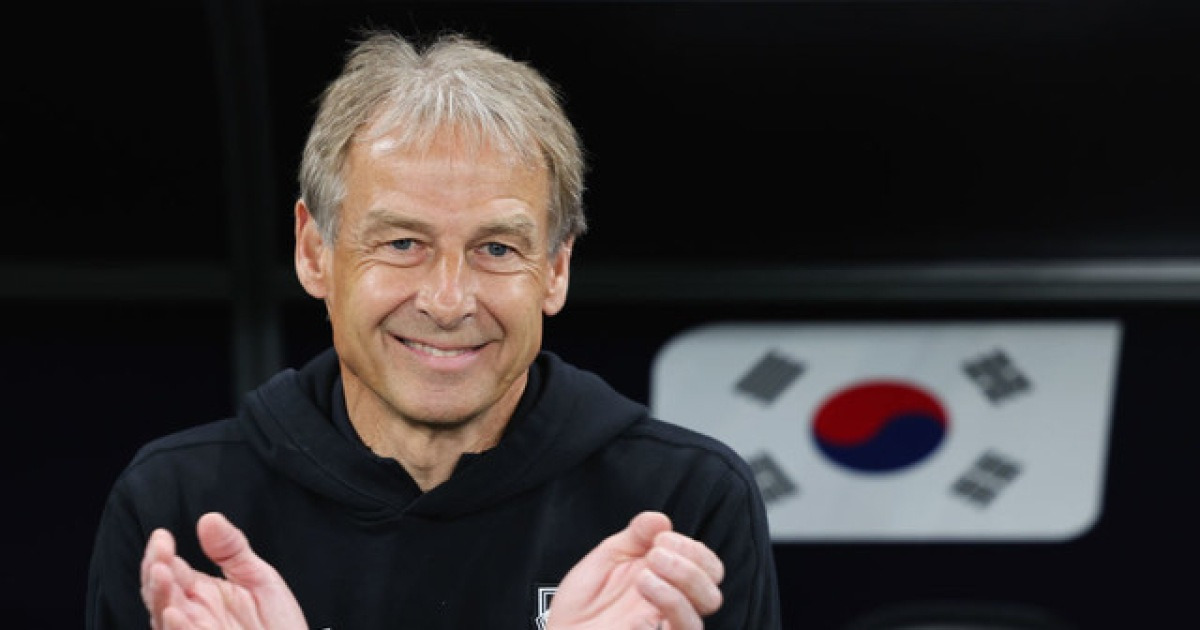 이러니 4개월째 안오지... 中축구협회의 대표팀 감독 제시 연봉은 16억, 클린스만 절반 수준