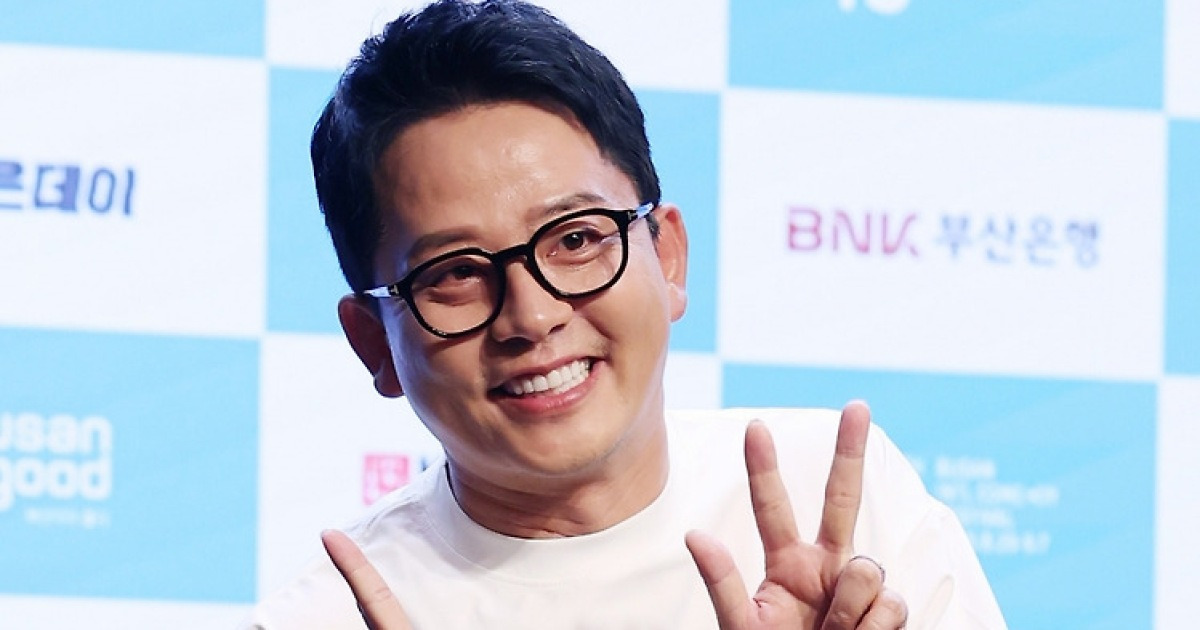 [단독]'패배 요정' 오명 벗을까..김준호, 나는 행복합니다..'찐팬구역2' 출격