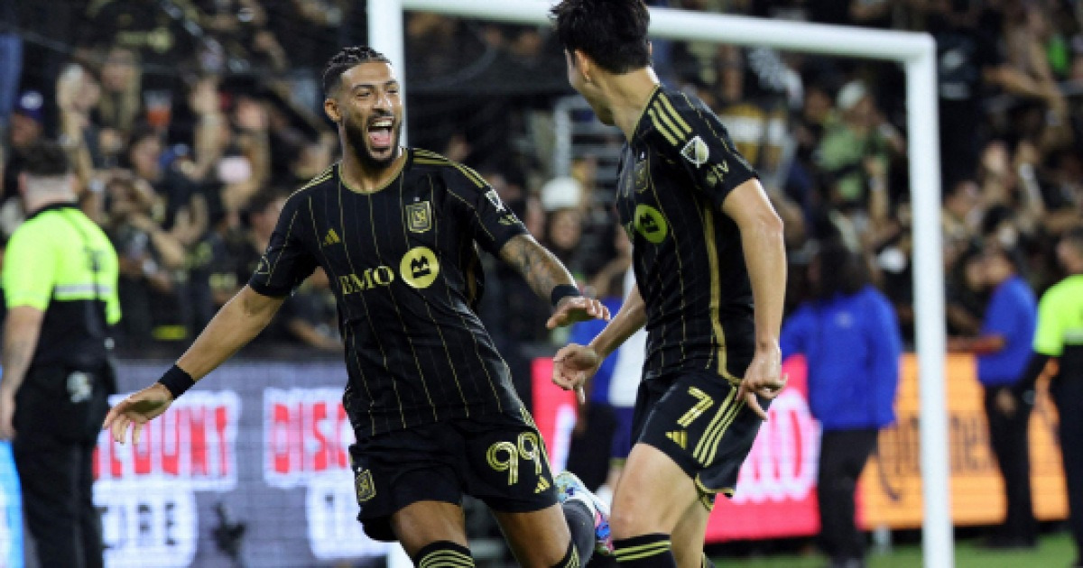 손흥민 왜 1골 1AS 아니고 '1골 2AS' 인정 됐나…SON 아이스하키 선수 변신?