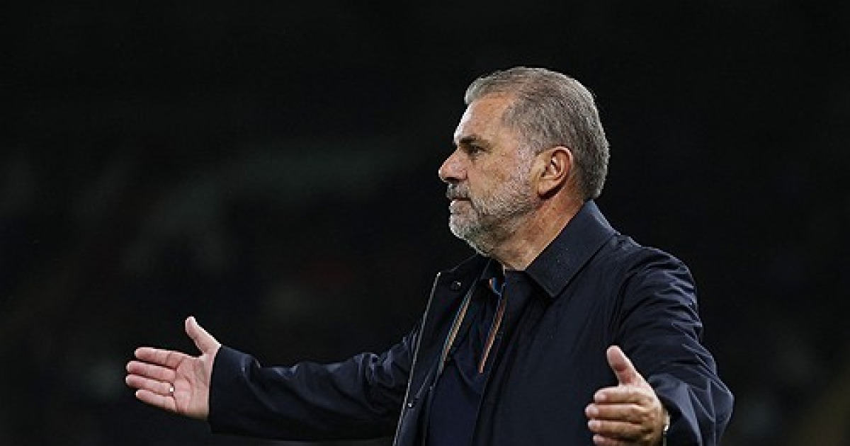 '손흥민 없으면 어때?' 포스텍, 세계축구사 다시 쓴다…노팅엄서 유로파 우승 공언→"토트넘과 같은 성과 원해" 역대 최초 기록 만드나