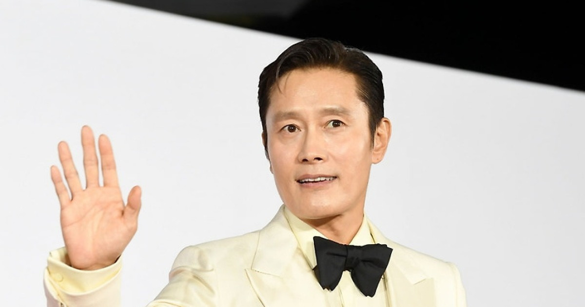이병헌, '망한 배우'로 말아먹던 시절 있었다…폭망 딛고 오스카의 꿈('어쩔수가없다') [TEN인터뷰]
