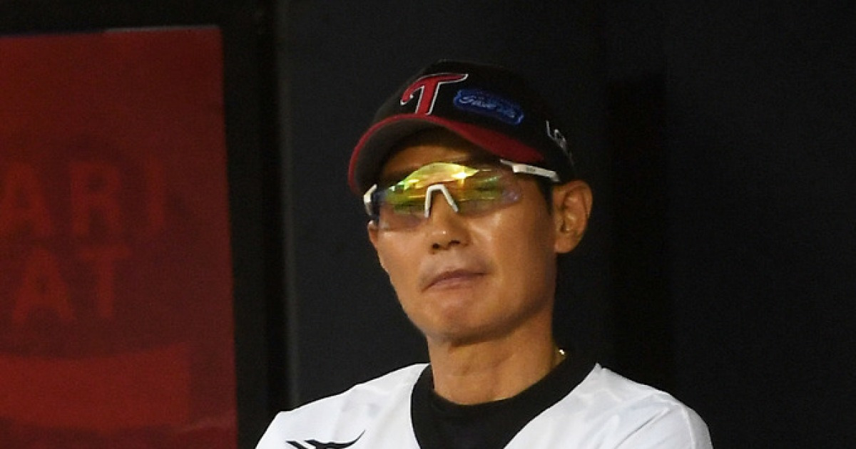 염갈량 한화전 선발 변경 공지. "치리노스-톨허스트-임찬규 순으로... 톨허스트 하루 더 쉬자고 해서"[창원 코멘트]