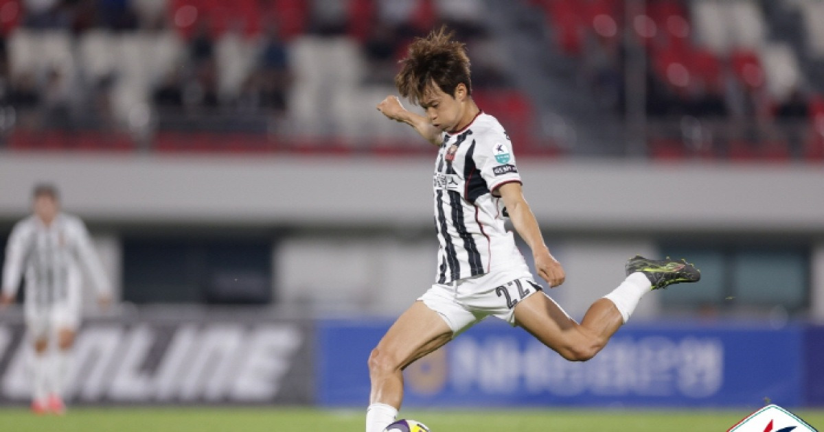 [인터뷰]상스를 정조준하는 '김기동의 왼발' 김진수, 서른셋에 맞이한 '강제전성기'