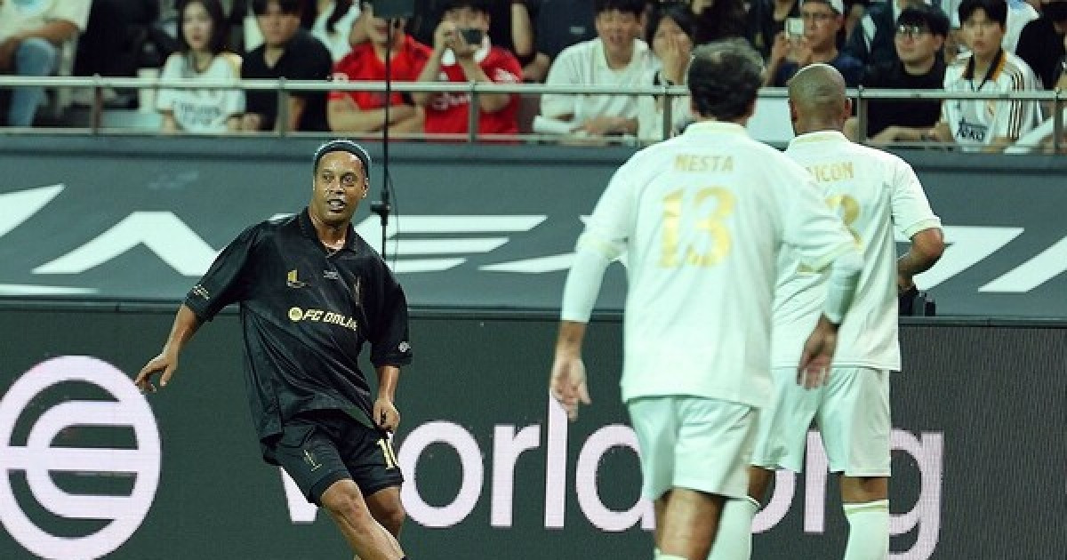 "섭외 가장 어려웠던건 호나우지뉴… 콜리나 심판은 당일까지 보안"