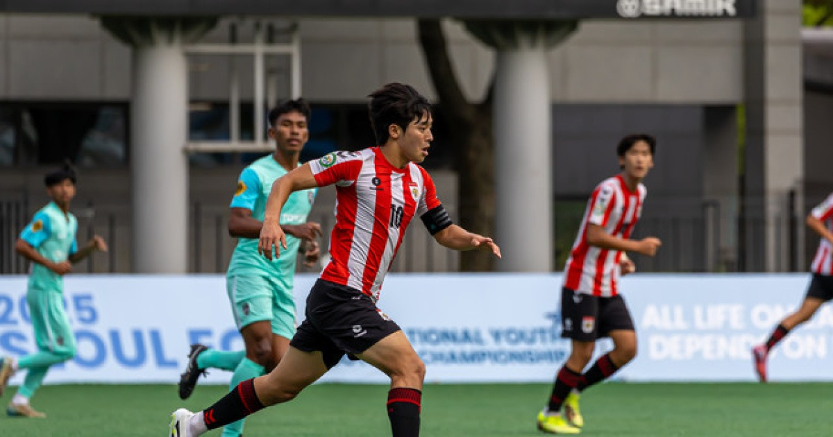 90년 된 韓 고교축구 명문, 태국에 지고 말레이에 비겼다... 부리람에 1-3 패한 강릉중앙고, 조호르와는 0-0 무승부