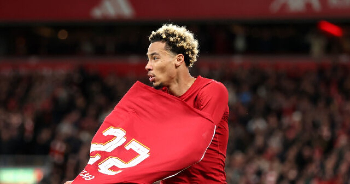 결승골 넣고 욕먹기는 힘들 텐데…'상의 탈의 세리머니→경고 누적 퇴장' 슬롯 극대노 멍청했냐고? 그렇다