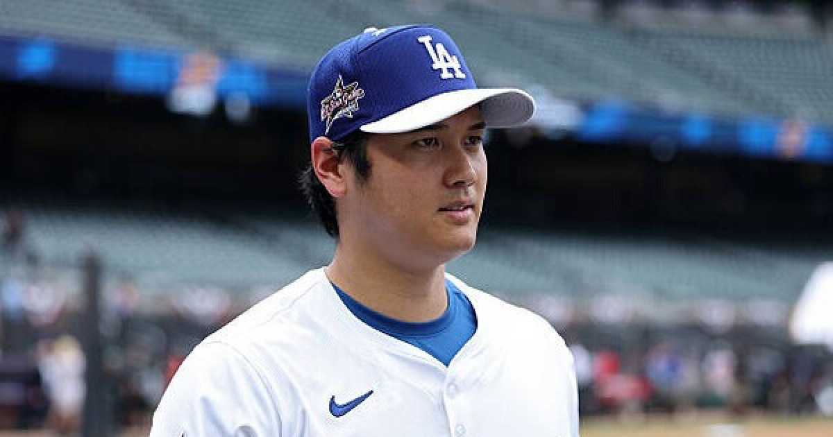 '4531억 투수' 야마모토·'좌완 에이스' 스넬 제치고 오타니가 포스트시즌 1선발로 나선다? 로버츠 감독의 대답은?