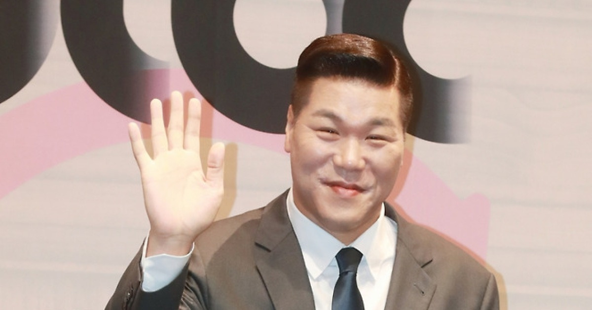 [단독]'대세 거인' 서장훈, 고정 예능 10개 꿰찼다..이번엔 '마스크 셰프' MC