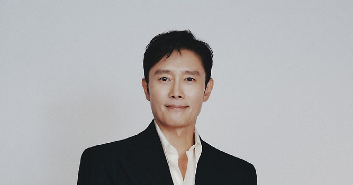 ♥이민정과 부부싸움은?…이병헌, 모든 얼굴 쏟아냈다 (어쩔수가없다)[인터뷰 종합]