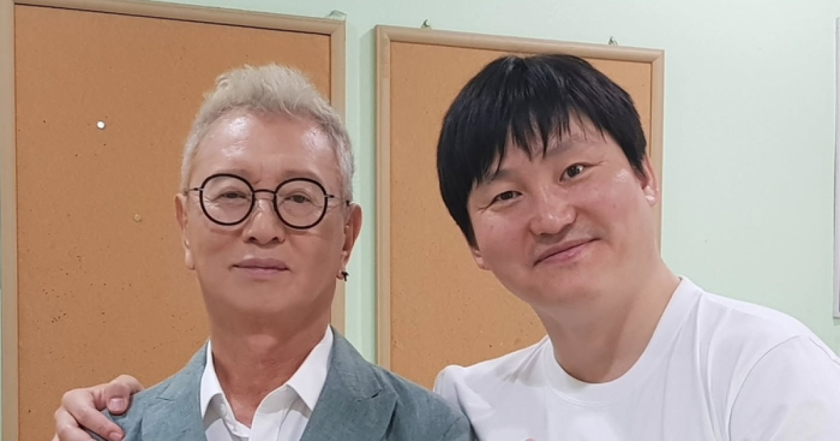 스승 전유성 떠나보낸 김대범, “성함처럼 하늘에서 유성으로 계속 빛나시길...”