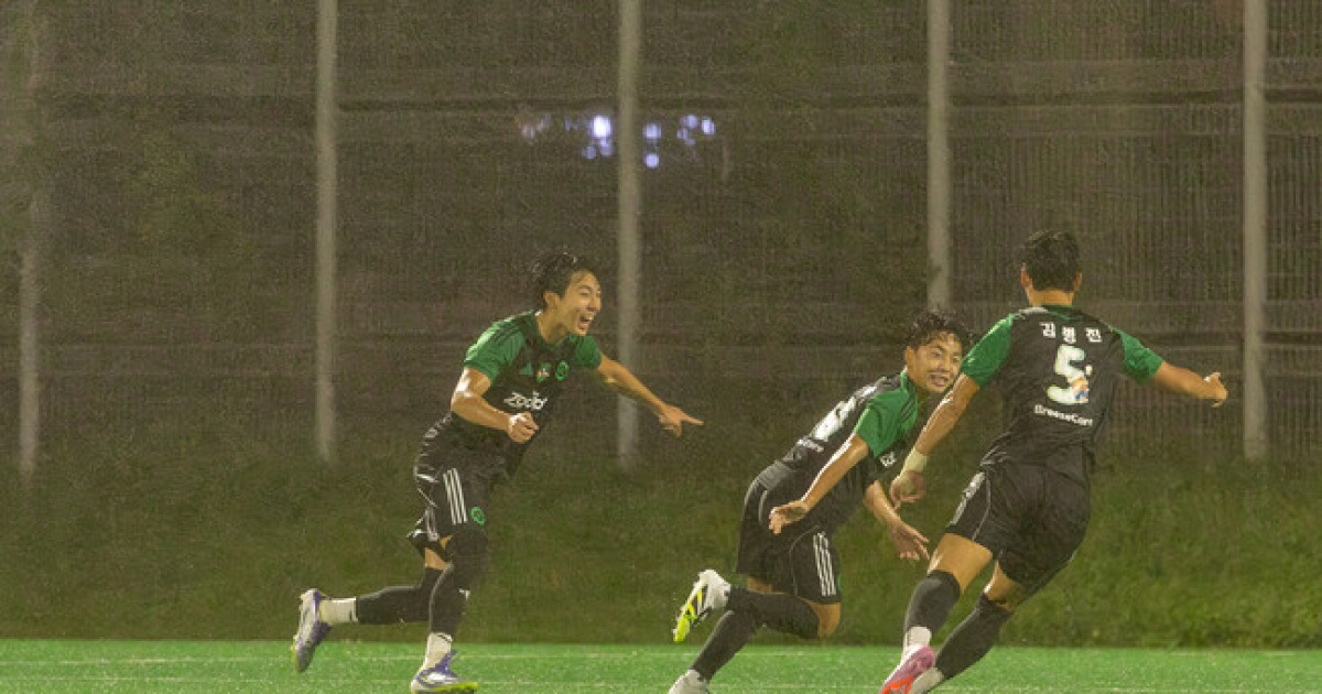 '빗속 혈투' K리그 유스, 일본 관동 선발 3-1 제압...극적으로 결승행