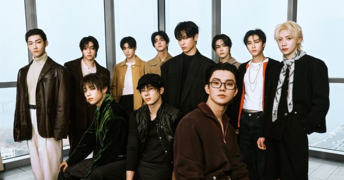 더보이즈·QWER 팬덤, 응원봉 모양 두고 갈등 격화…소속사 합의 불발